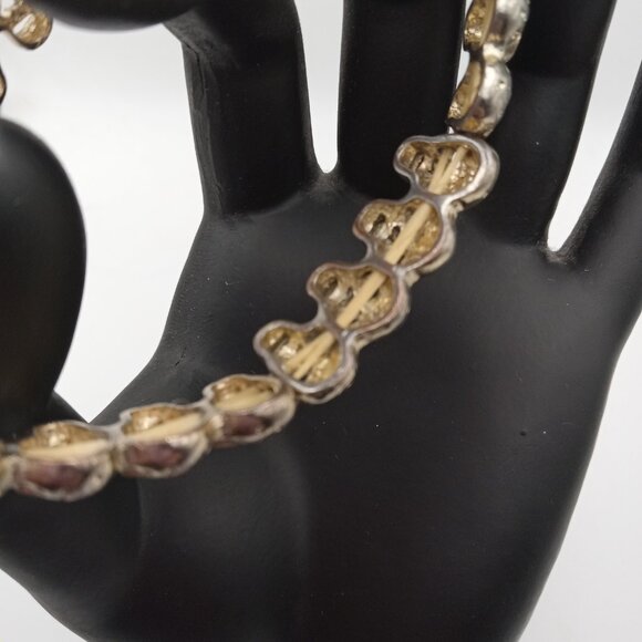 Skull Bracelet Halloween Stretch Gold Tone Skull Beads One Size Woman Goth - Picture 6 of 8